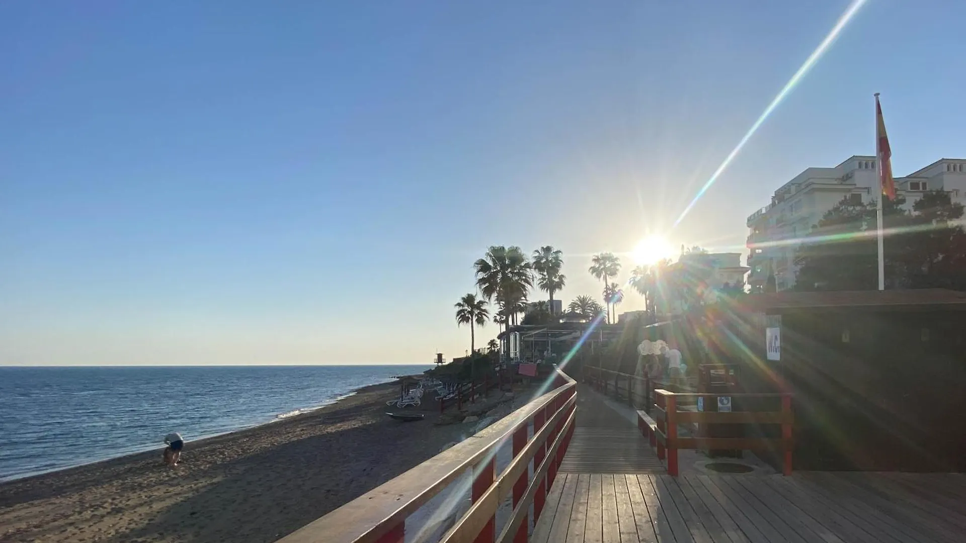 Frontline Beach Ground Floor With Privet Garden, Mi Capricho 16 Mijas 0*,  Espagne