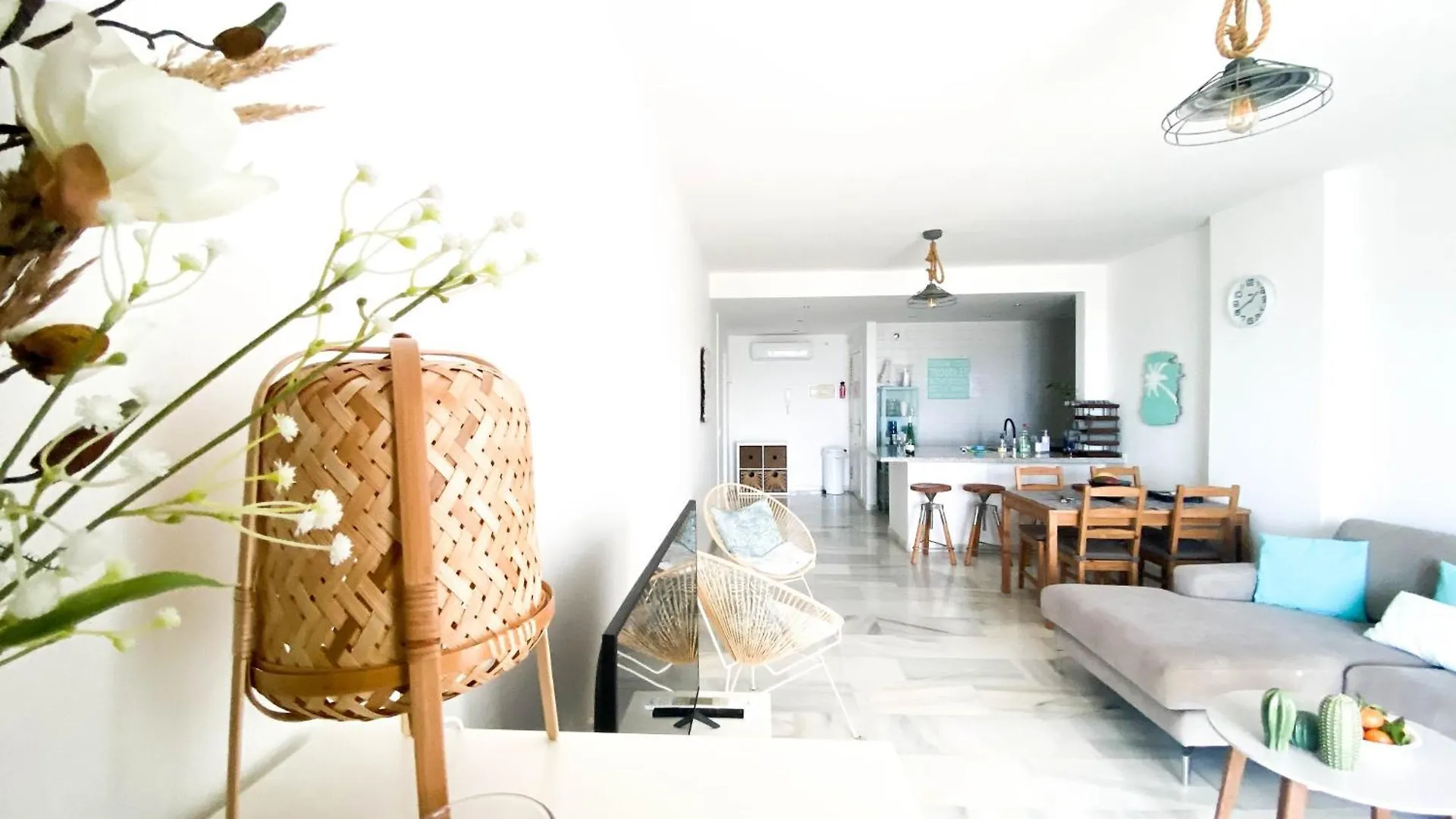 Frontline Beach Ground Floor With Privet Garden, Mi Capricho 16 Mijas