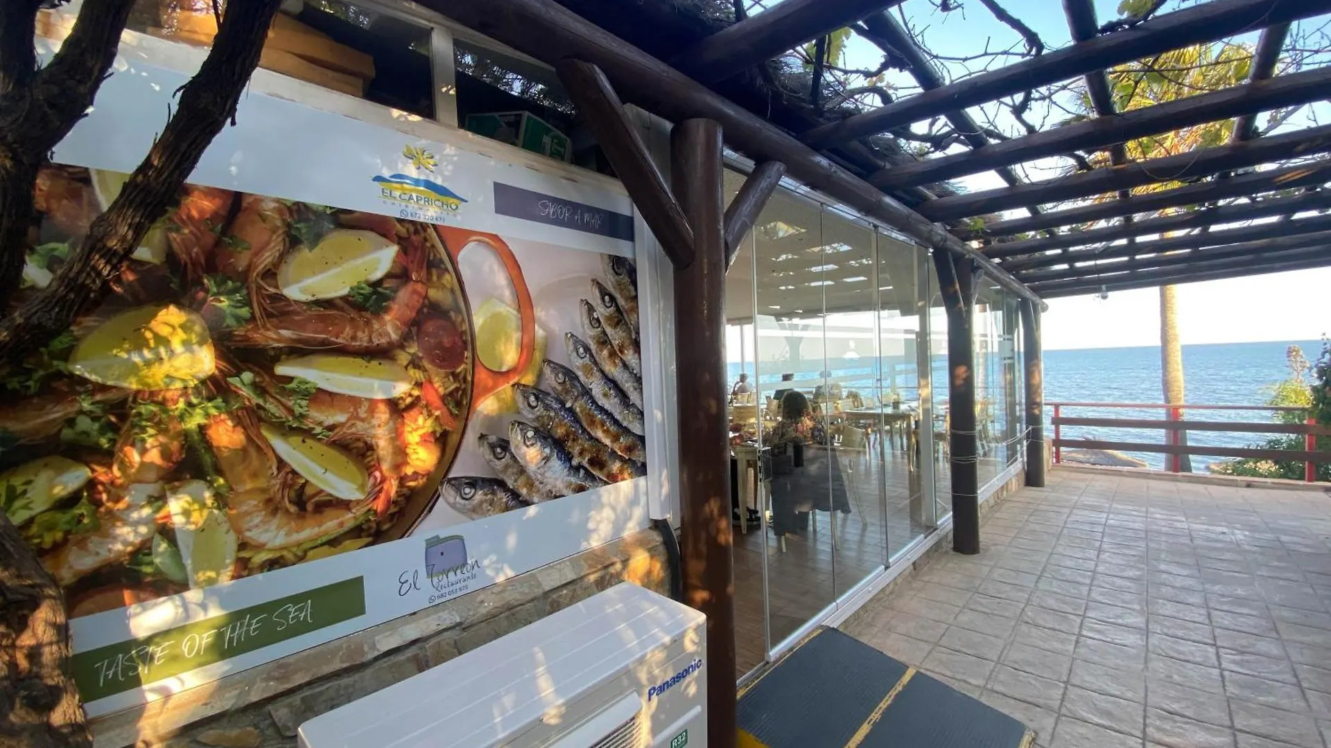 Frontline Beach Ground Floor With Privet Garden, Mi Capricho 16 Mijas Espagne