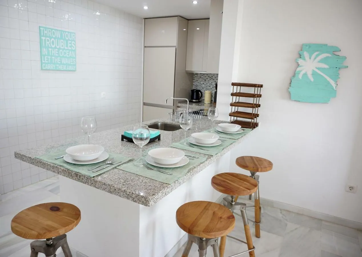 Appartement Frontline Beach Ground Floor With Privet Garden, Mi Capricho 16 Mijas