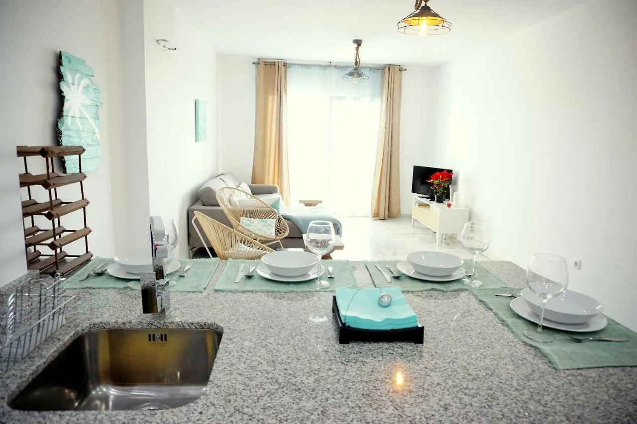 Appartement Frontline Beach Ground Floor With Privet Garden, Mi Capricho 16 Mijas Espagne